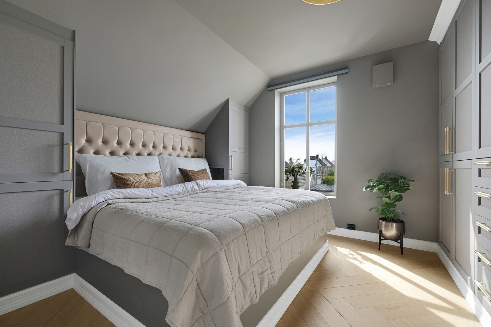 Lekkert Masterbedroom nyoppusset i 2024 Galleribilde