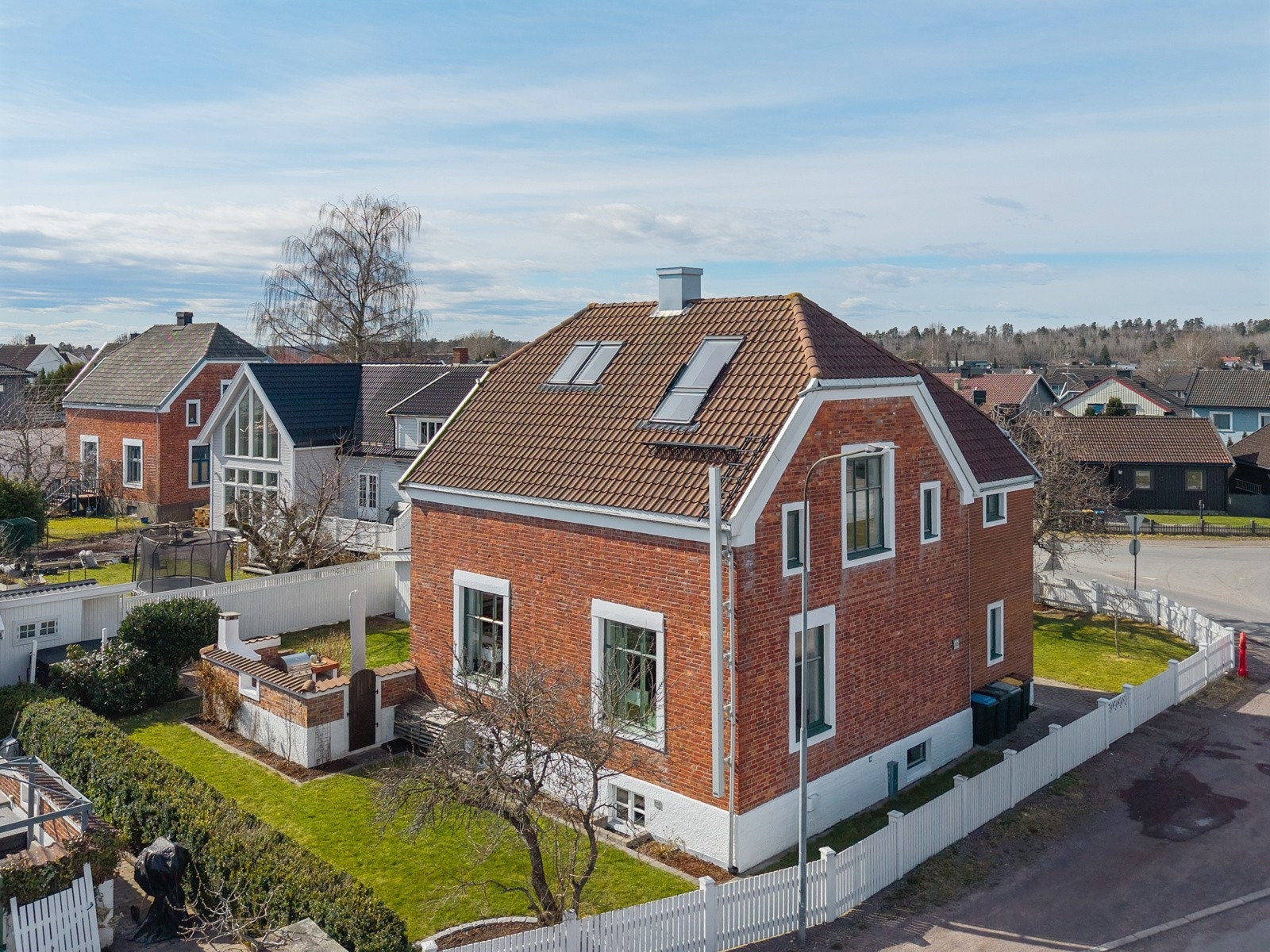 Her ser vi fasaden mot nord/øst Galleribilde