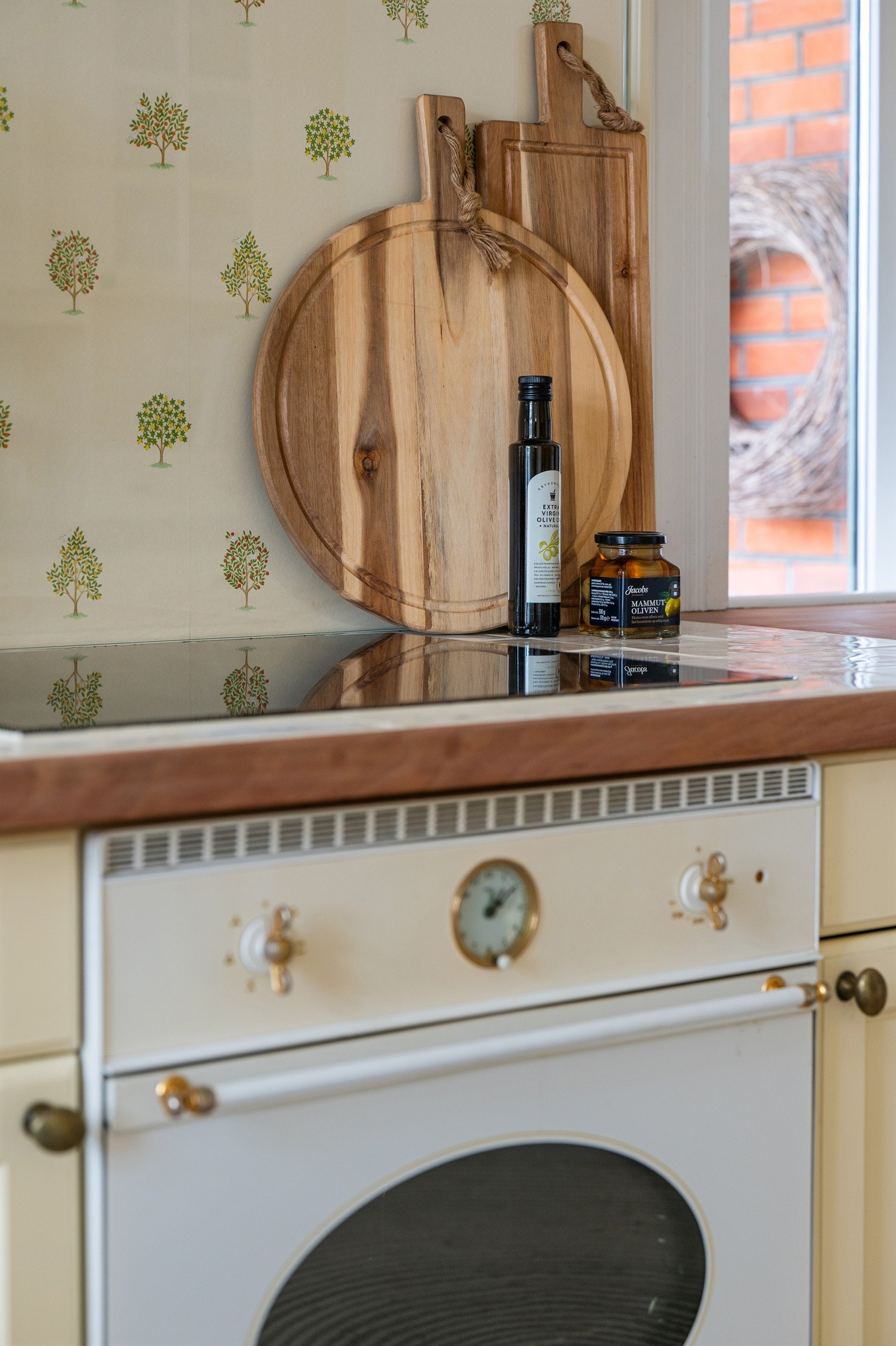 Induksjonstopp og SMEG stekeovn Galleribilde