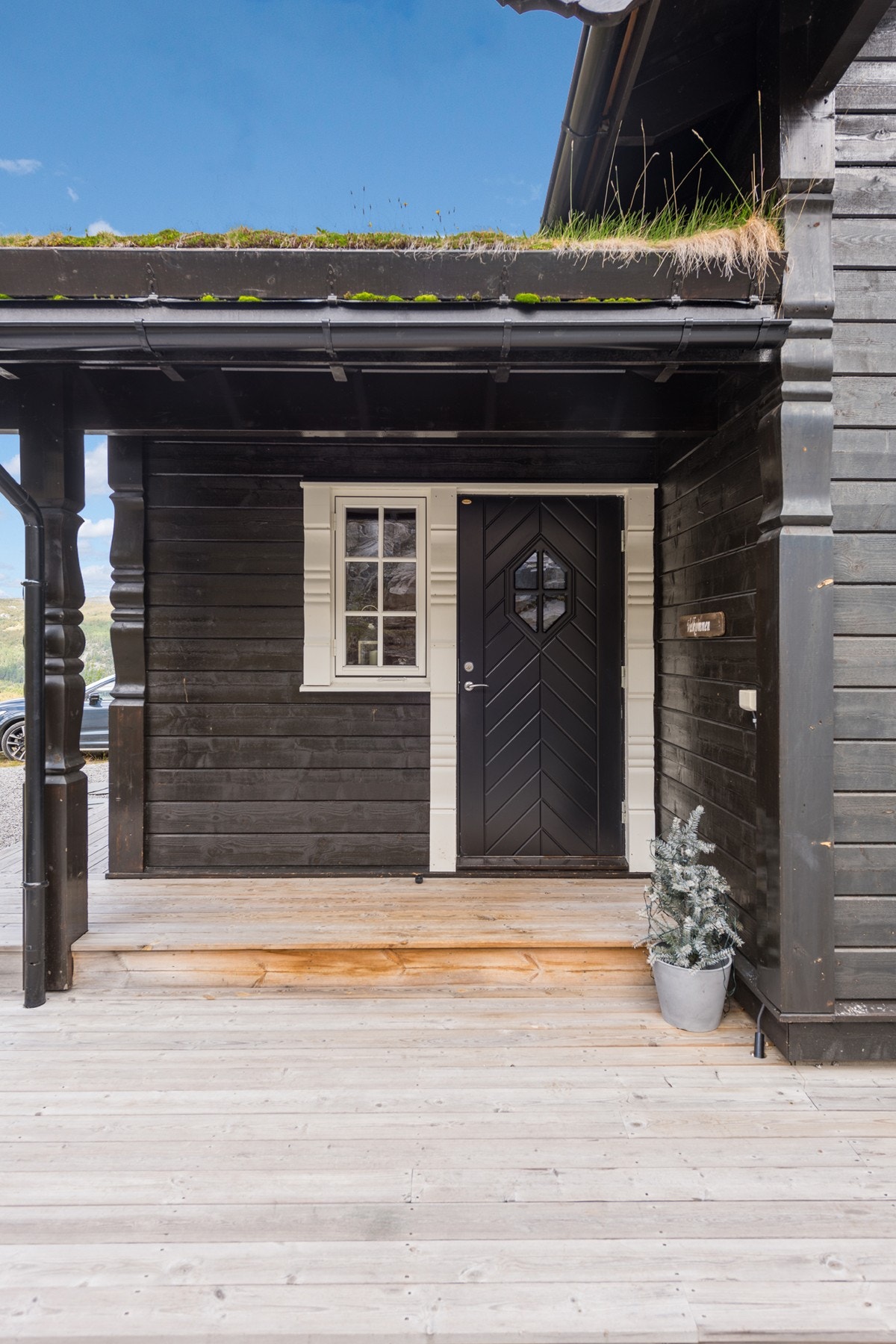 Pent inngangsparti. Galleribilde
