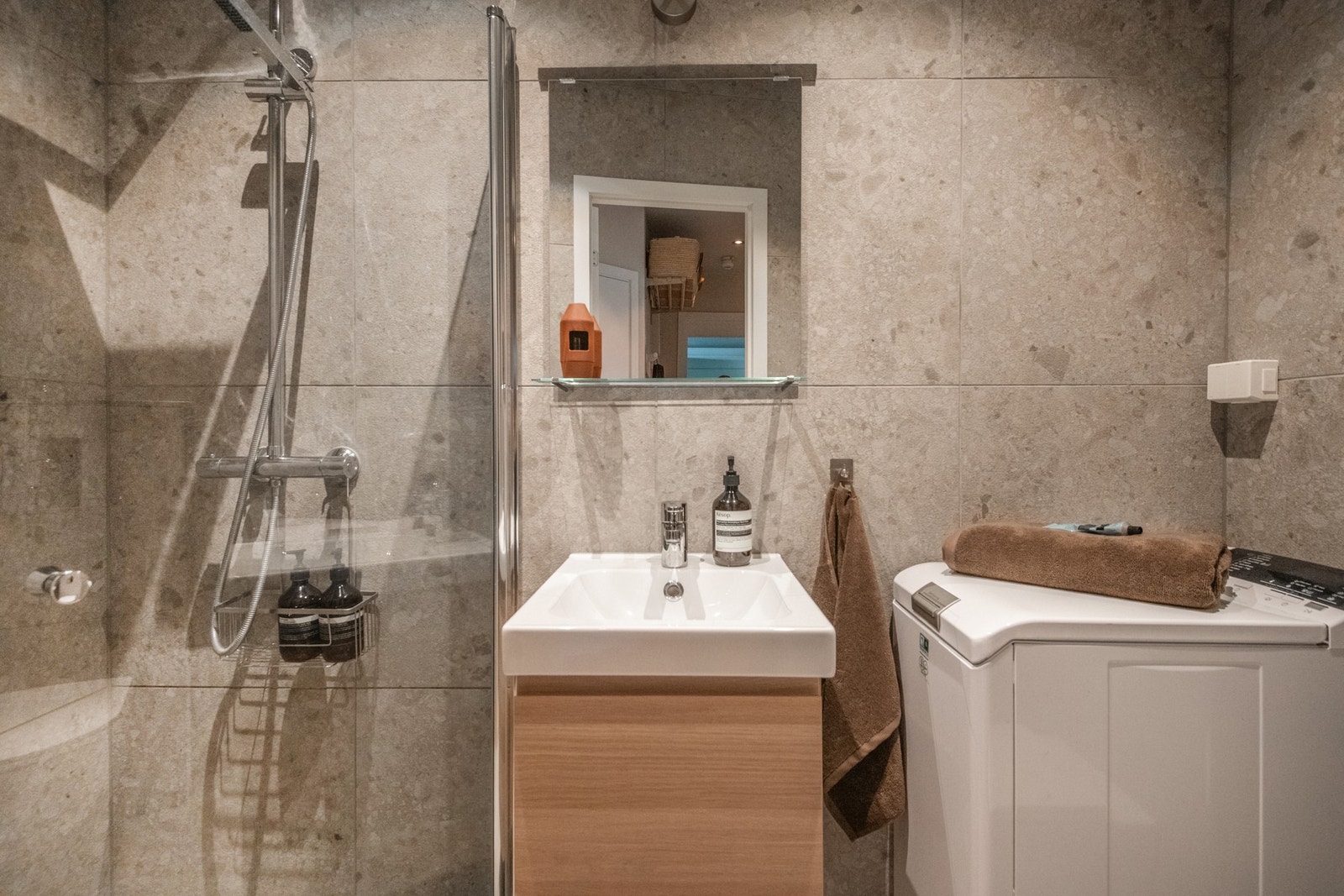 Lekkert oppusset baderom fra 2021. Galleribilde