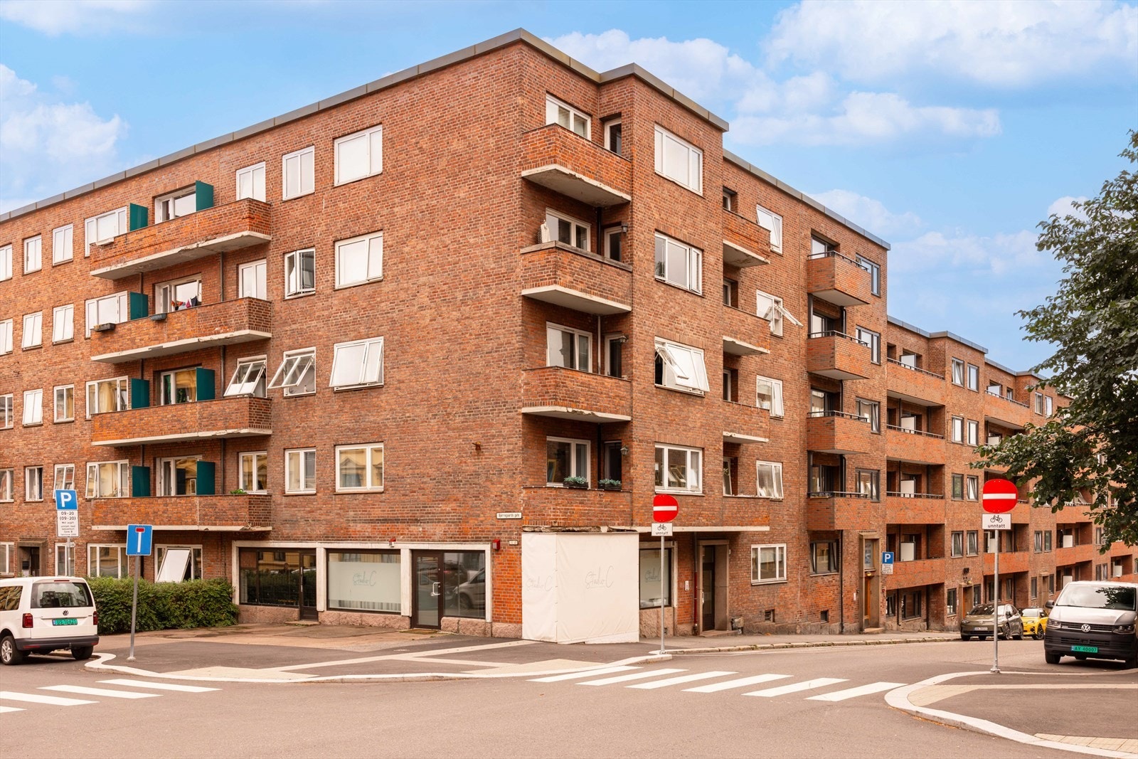 Sentralt og attraktivt midt mellom St.Hanshaugen og Alexander Kiellandsplass. Galleribilde