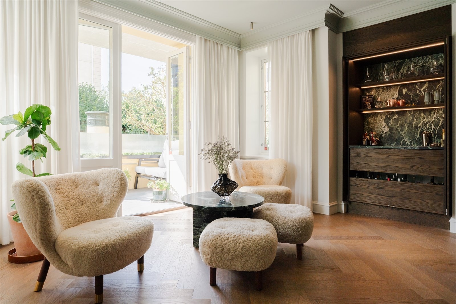 Flere gode møbleringsmuligheter i leiligheten. Dette gir deg flere adskilte soner. Galleribilde