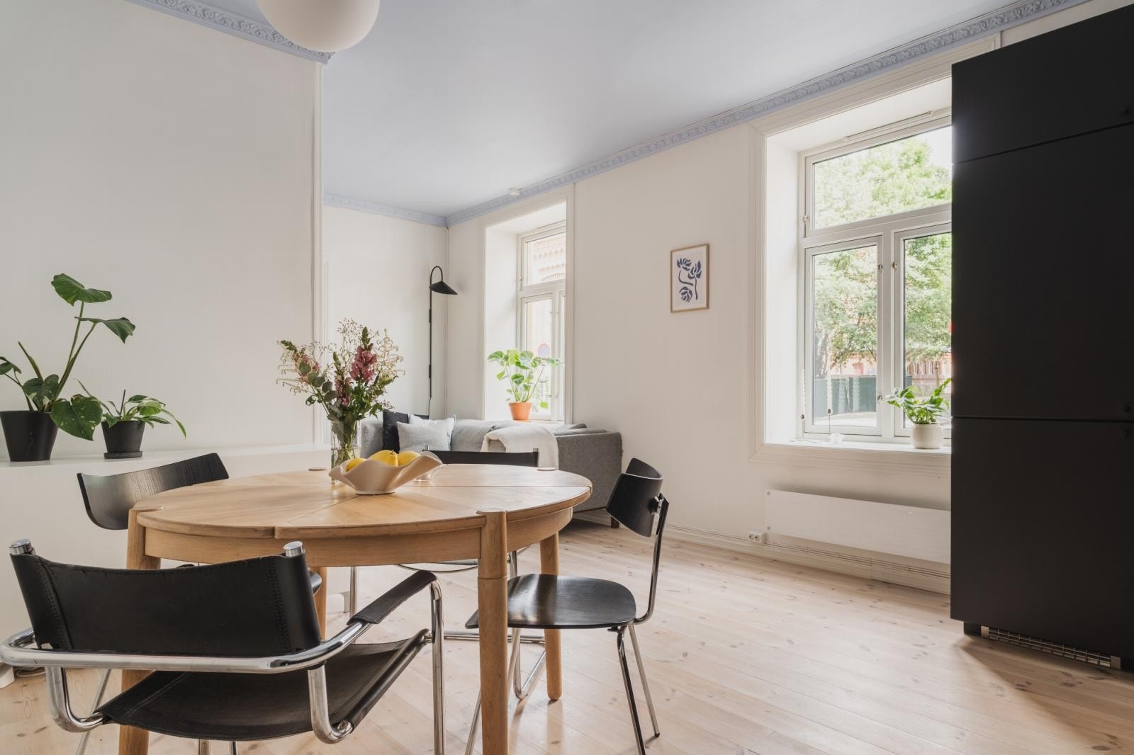 Velkommen til Heimdalsgata 26K! Boligen presenteres av Eiendomsmegler MNEF Katrine Solvåg og Steinar Hånes. Galleribilde