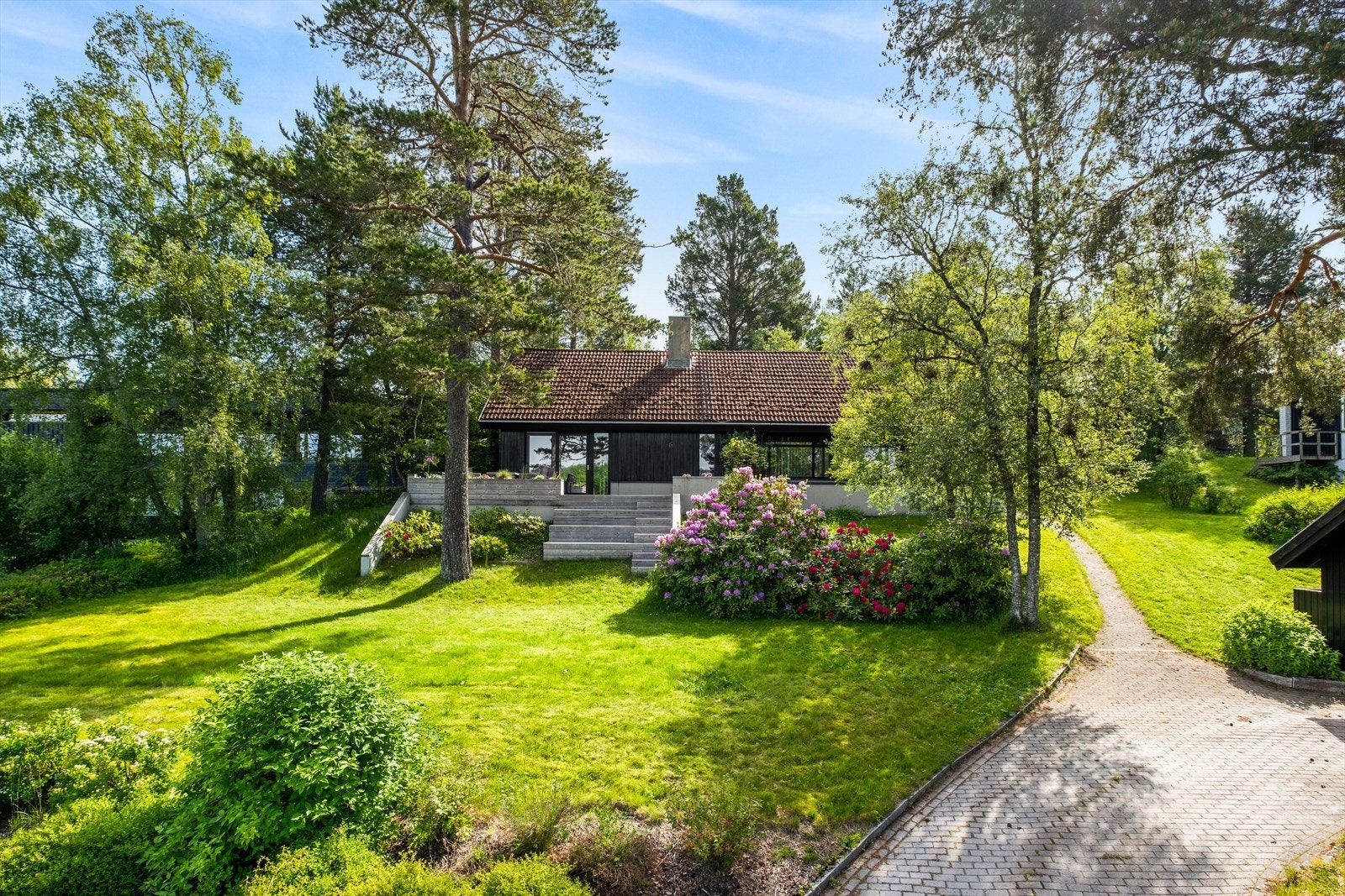 Velkommen til en trivelig visning! Ta gjerne kontakt med megler på 482 76 979 ved spørsmål eller ønske om privatvisning. Galleribilde