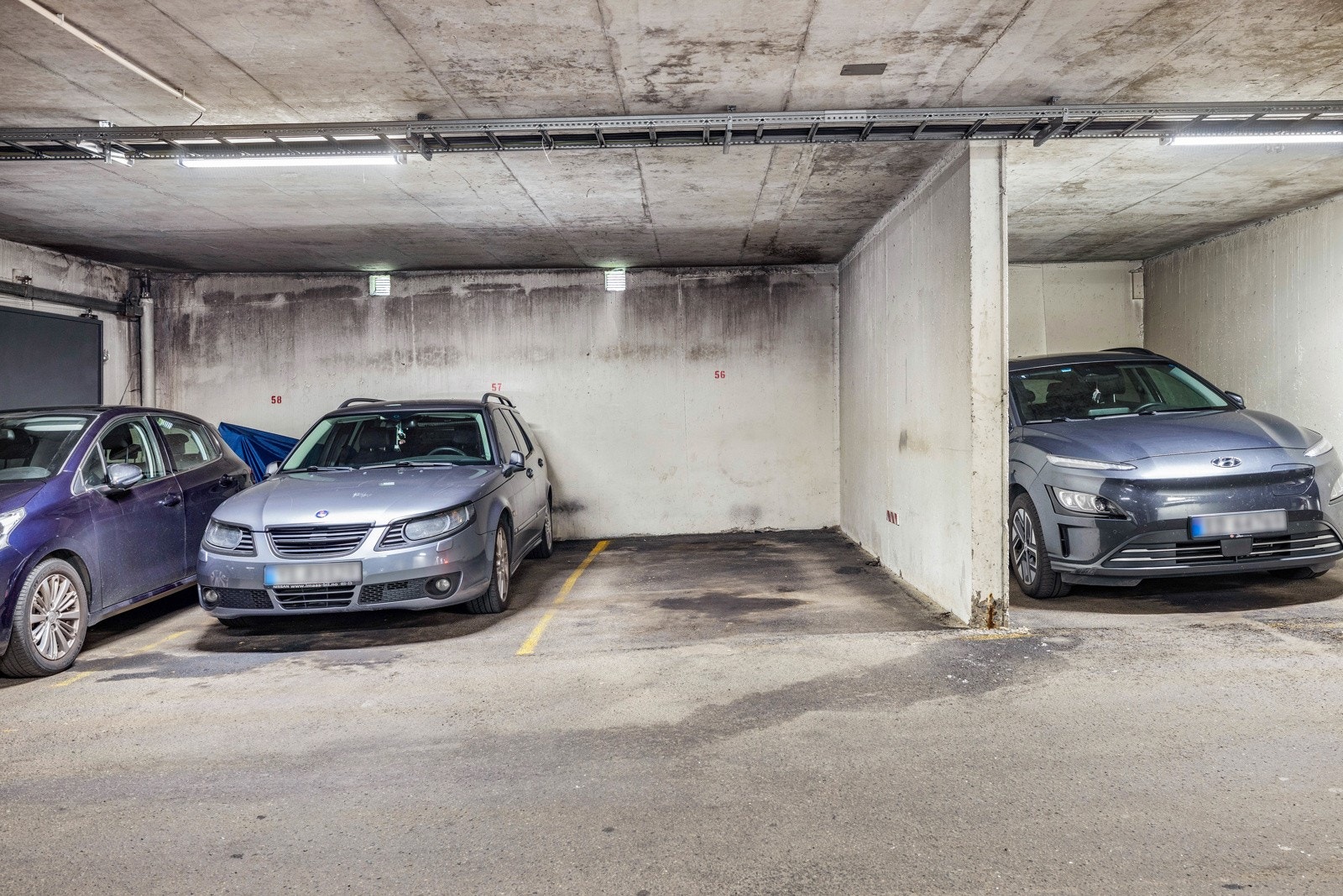 Fast garasjeplass medfølger. Galleribilde