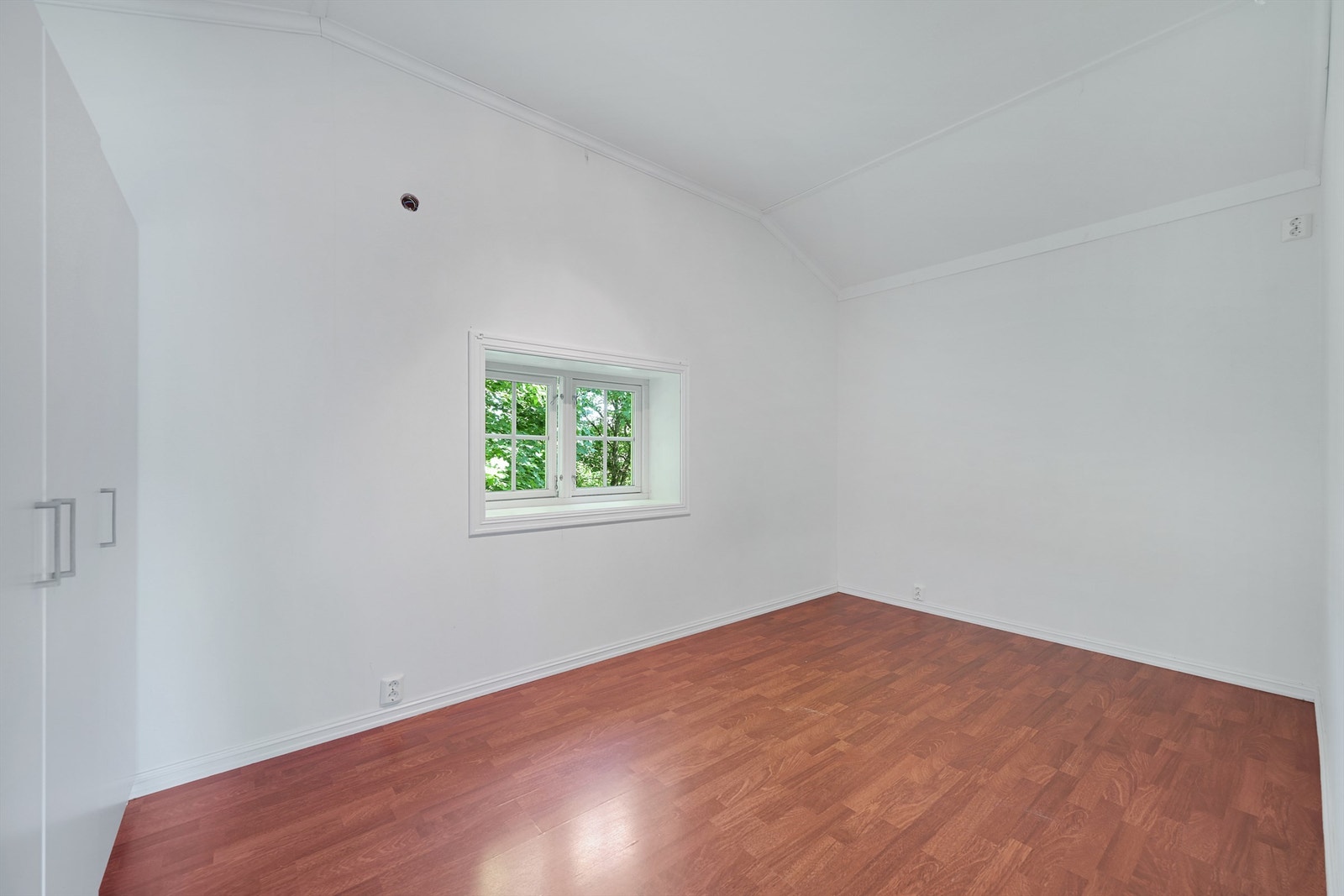 Anneks. Ikke godkjent for varig opphold. Galleribilde