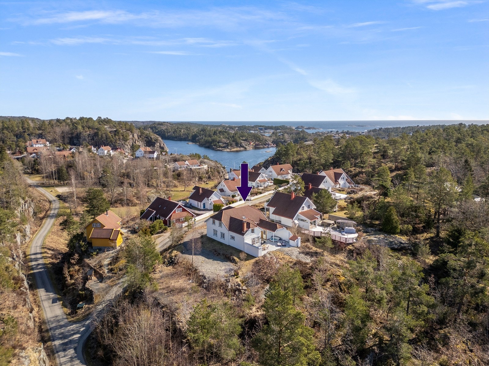 Flott beliggende hytte med nærhet til vakker skjærgård Galleribilde