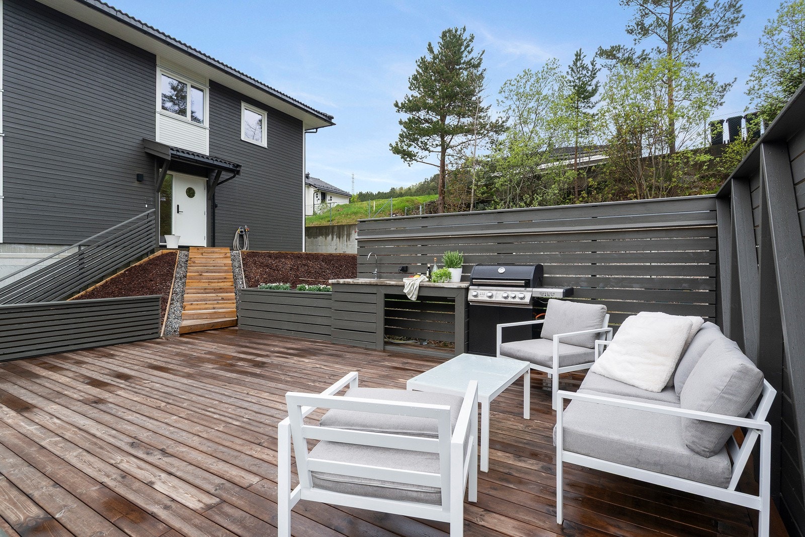 Boligområdet er forholdsvis nyetablert men anses som en attraktiv plass å bosette seg grunnet nærheten til både NTNU, NMK, Moa og bysentrum. Galleribilde