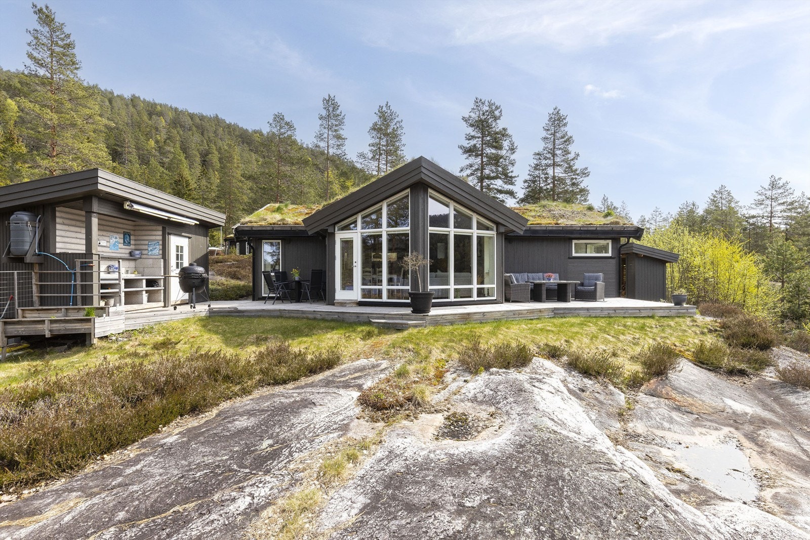 Fredrik Christoffersen presenterer Drangedalsvegen 960! Galleribilde