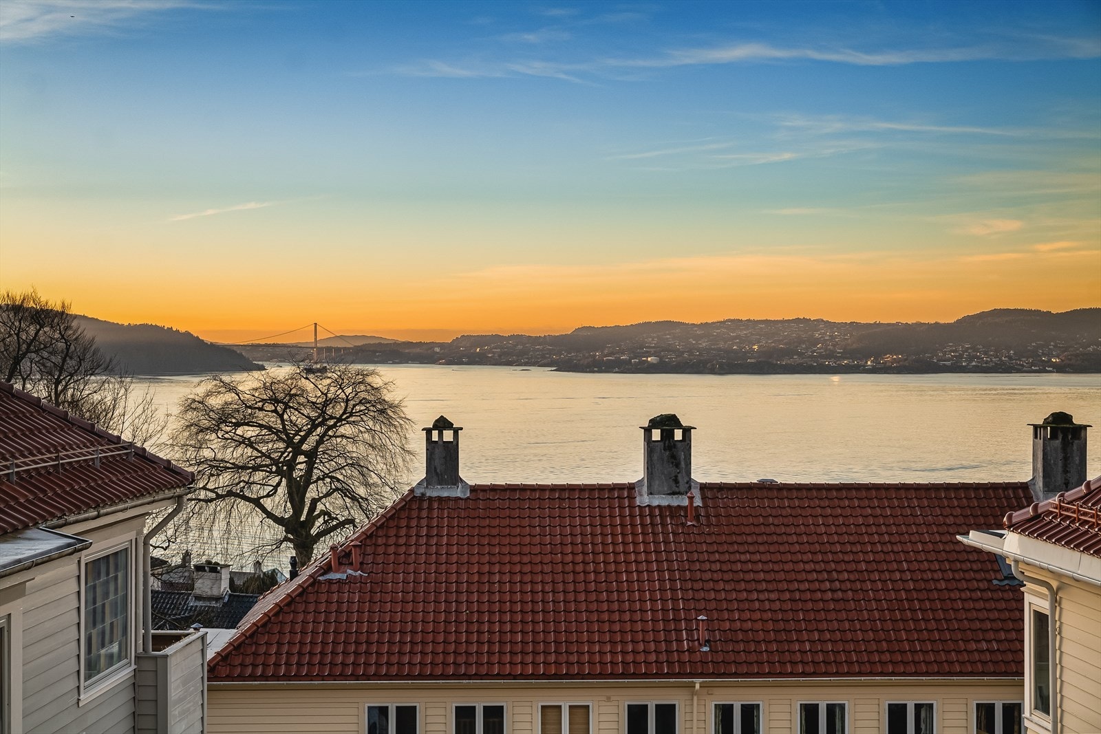 Utsikt mot Askøy og byfjorden Galleribilde