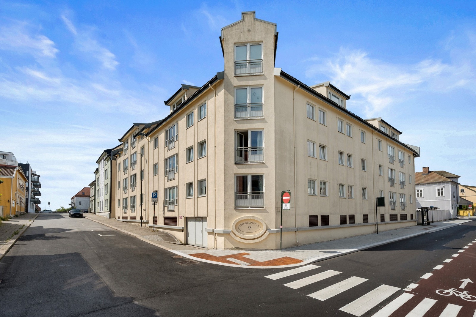 PrivatMegleren Sarpsborg ved Odd Martin Heltorp har gleden av å presentere Sverdrups gate 9! Galleribilde