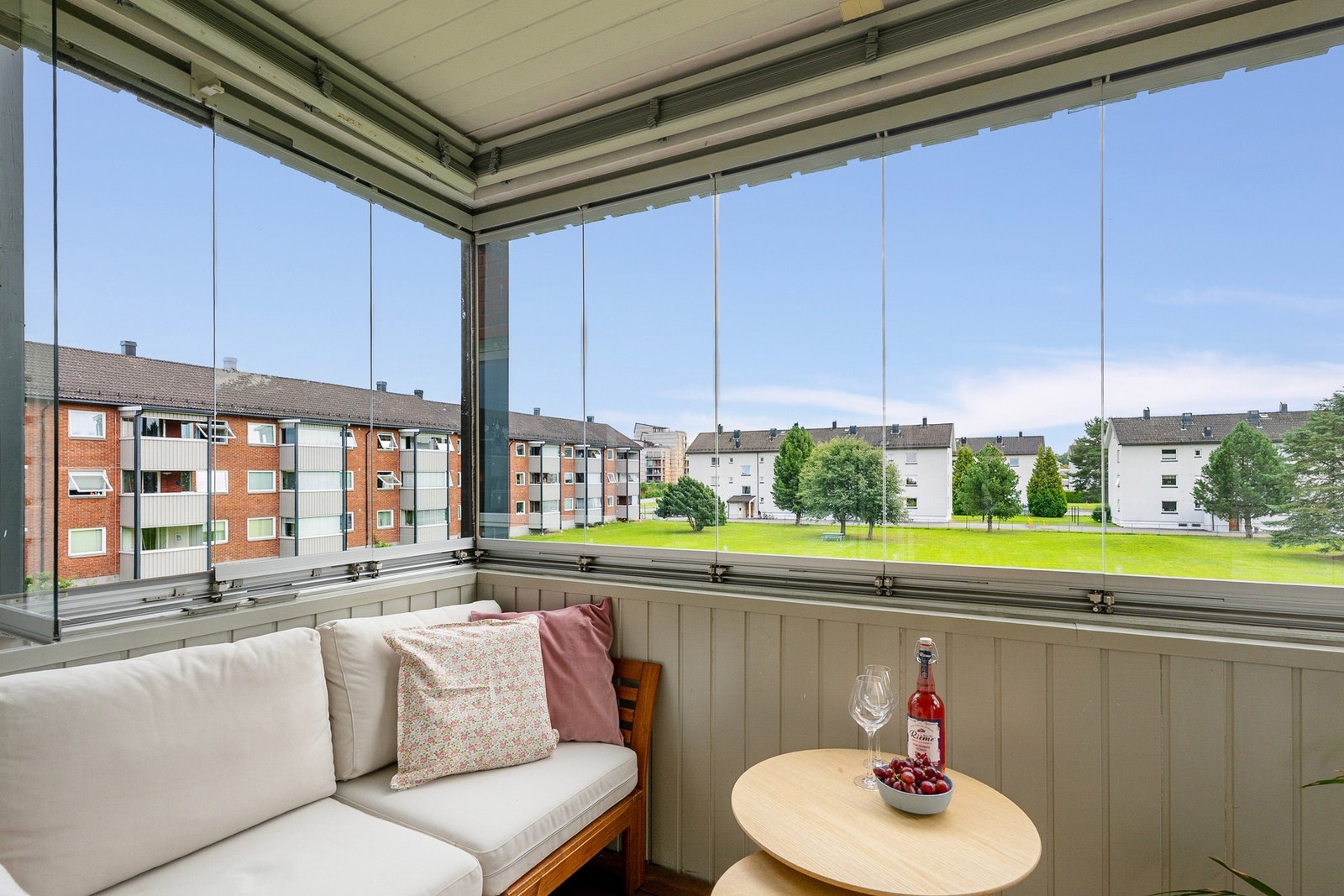 En lys og pen borettslagsleilighet Galleribilde