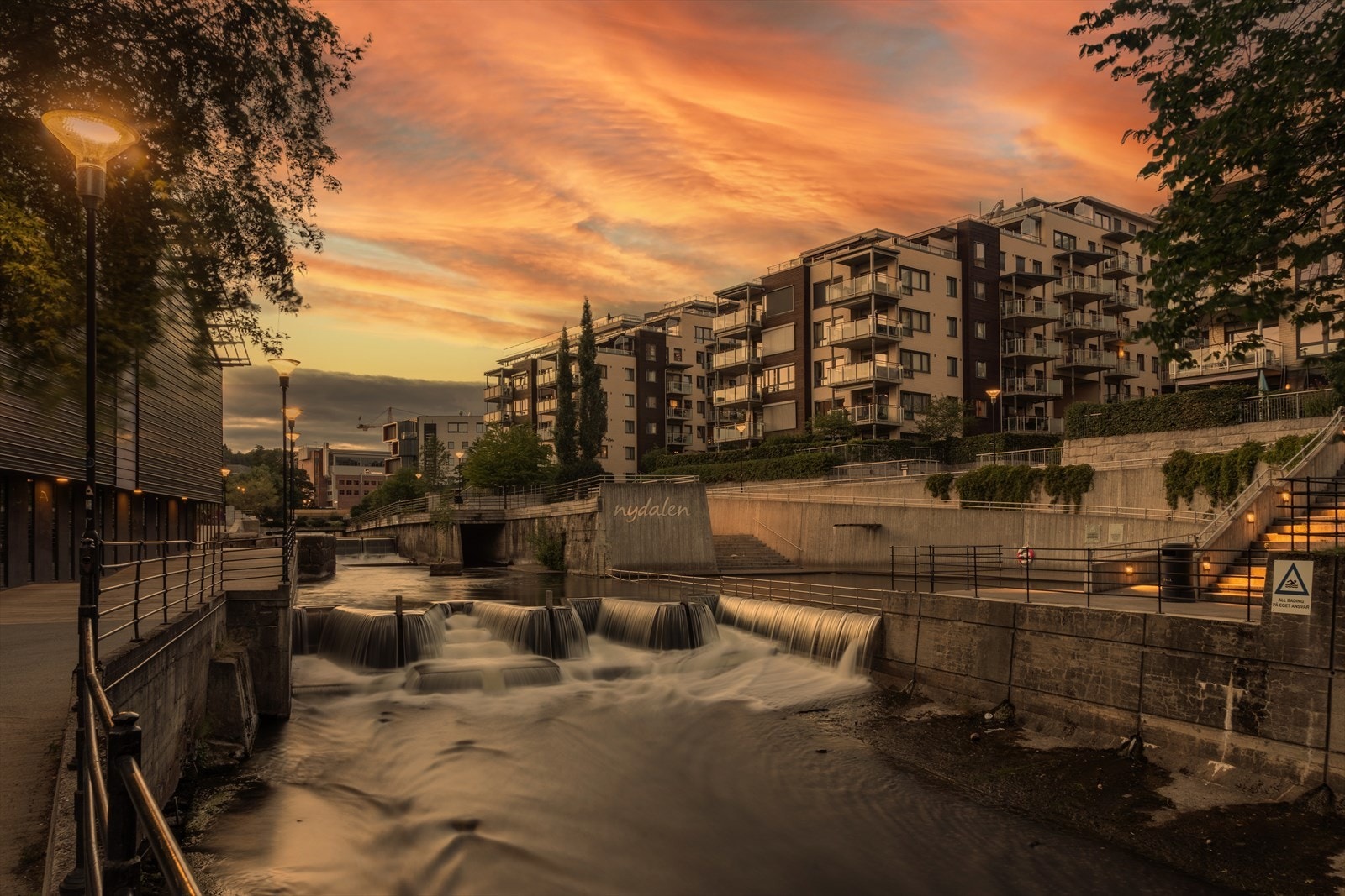 Nydalen er et levende og trivelig område der moderne bygninger møter vakker natur. Galleribilde