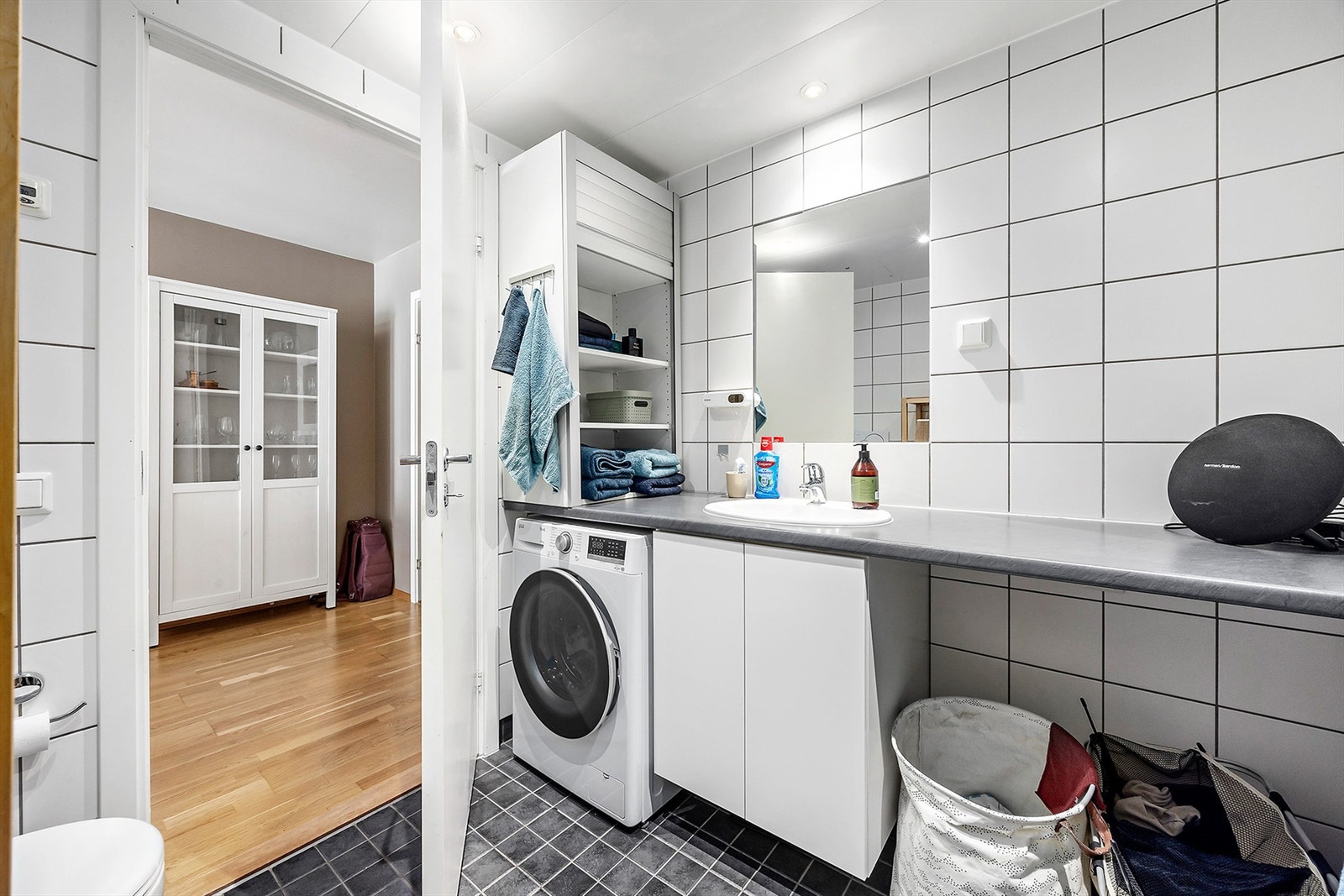 Flislagt baderom Galleribilde