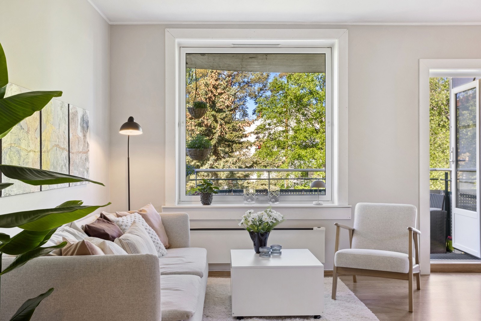 Fint utsyn fra stuen. Galleribilde