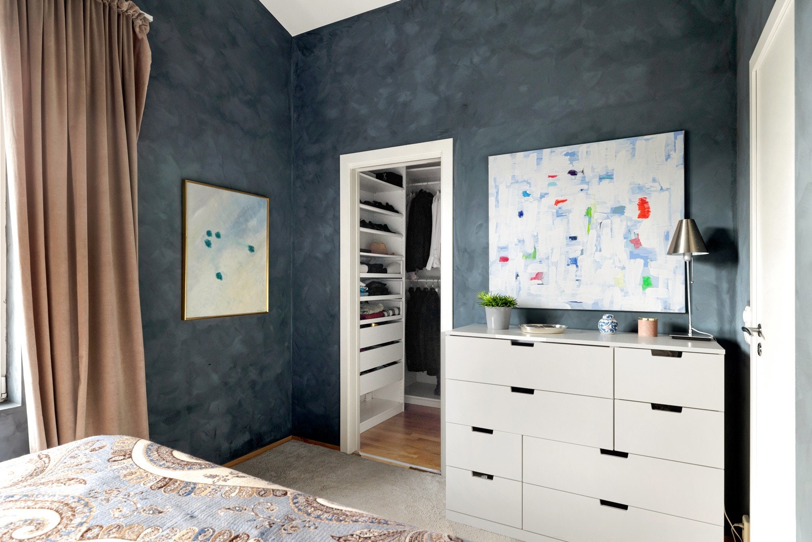 Tilgang til omkledningsrom. Galleribilde