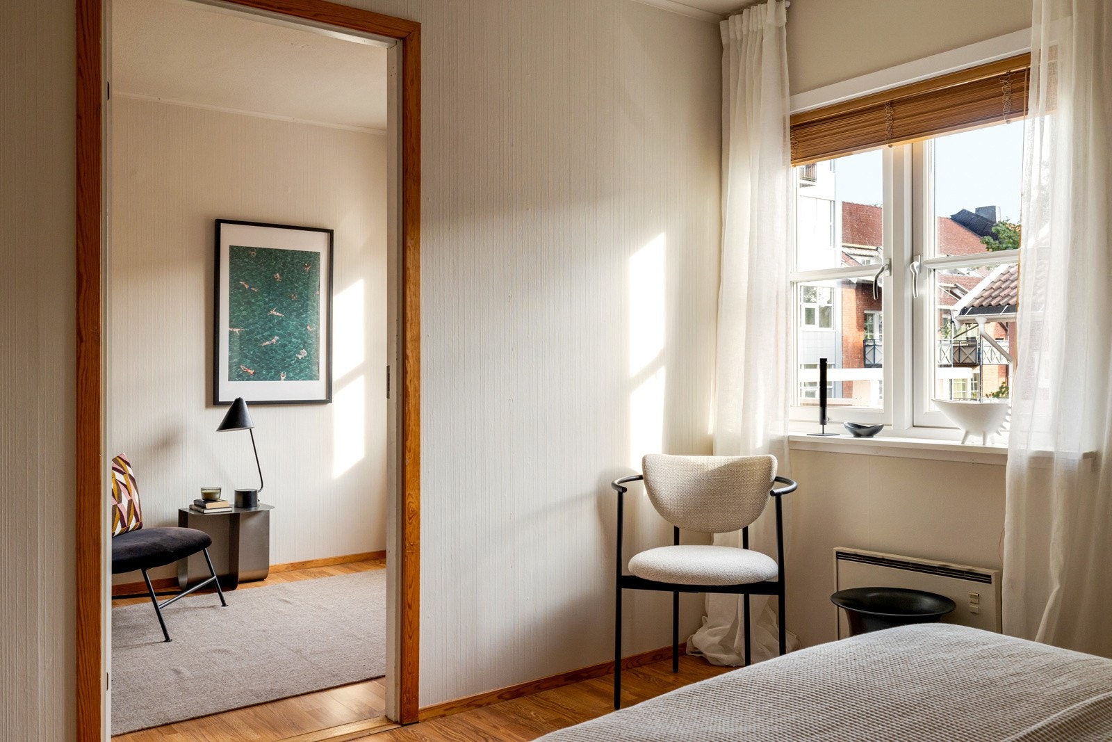 Begge soverommene samt bodareal er malt i nyere tid. Galleribilde