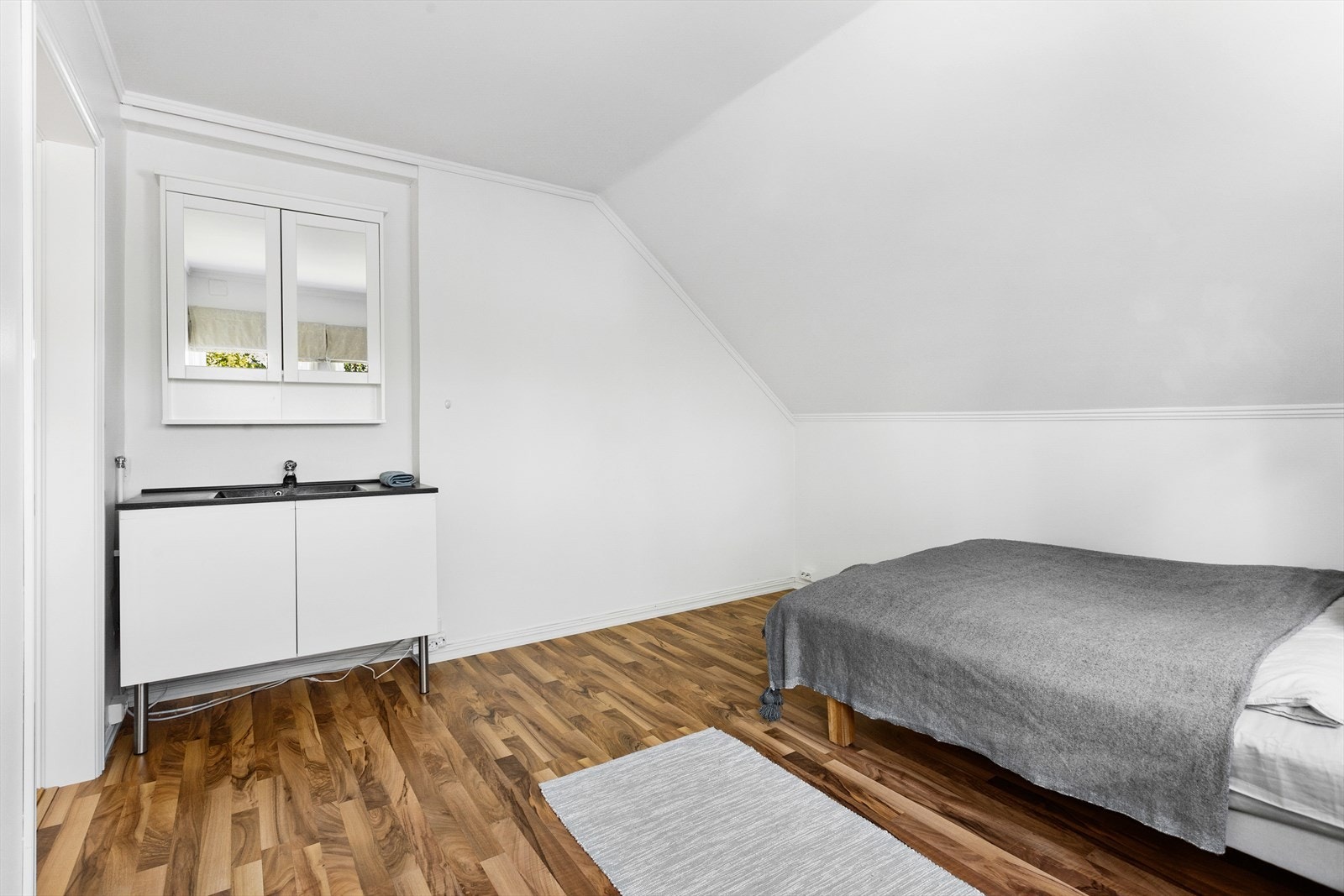 Soverom 2 har også fått montert egen vask. Galleribilde