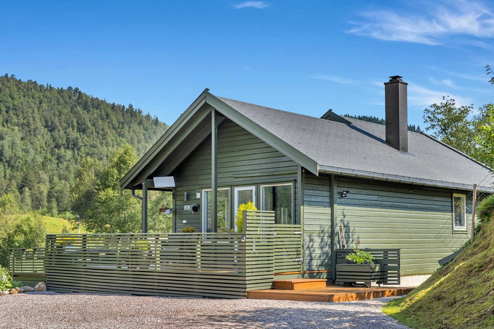 - Med hytten sin sentrale plassering, har du umiddelbar tilgang til et variert spekter av bekvemmeligheter - Galleribilde