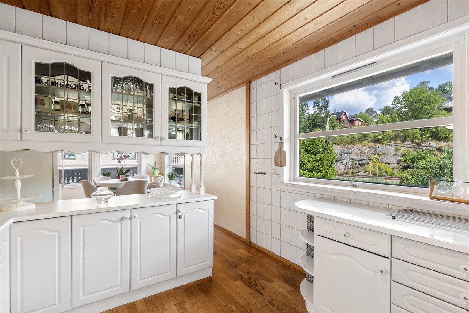 Kjøkken og spiseplass Galleribilde