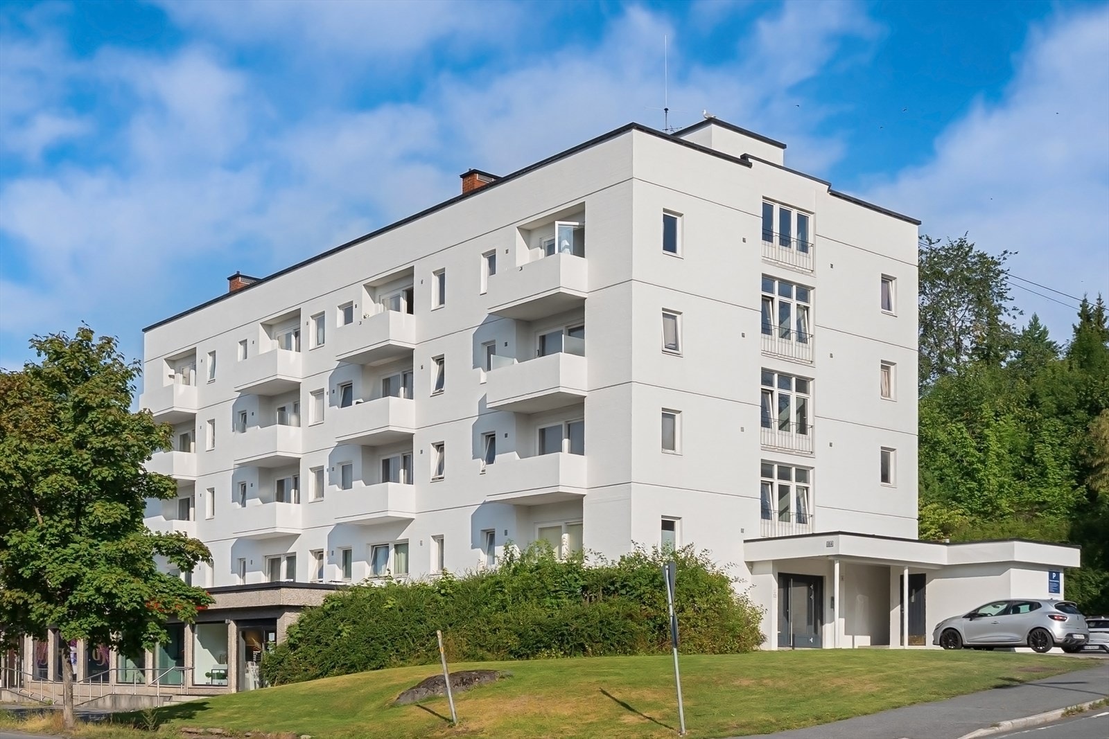 Velkommen til Gamle Drammensvei 35A Galleribilde