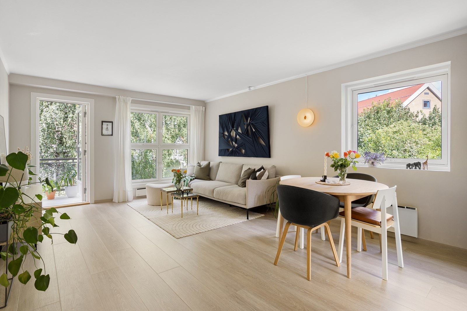 Velkommen til Totengata 15 - Lys og delikat 3-roms endeleilighet med en rolig beliggenhet på Kampen/Vålerenga! Galleribilde