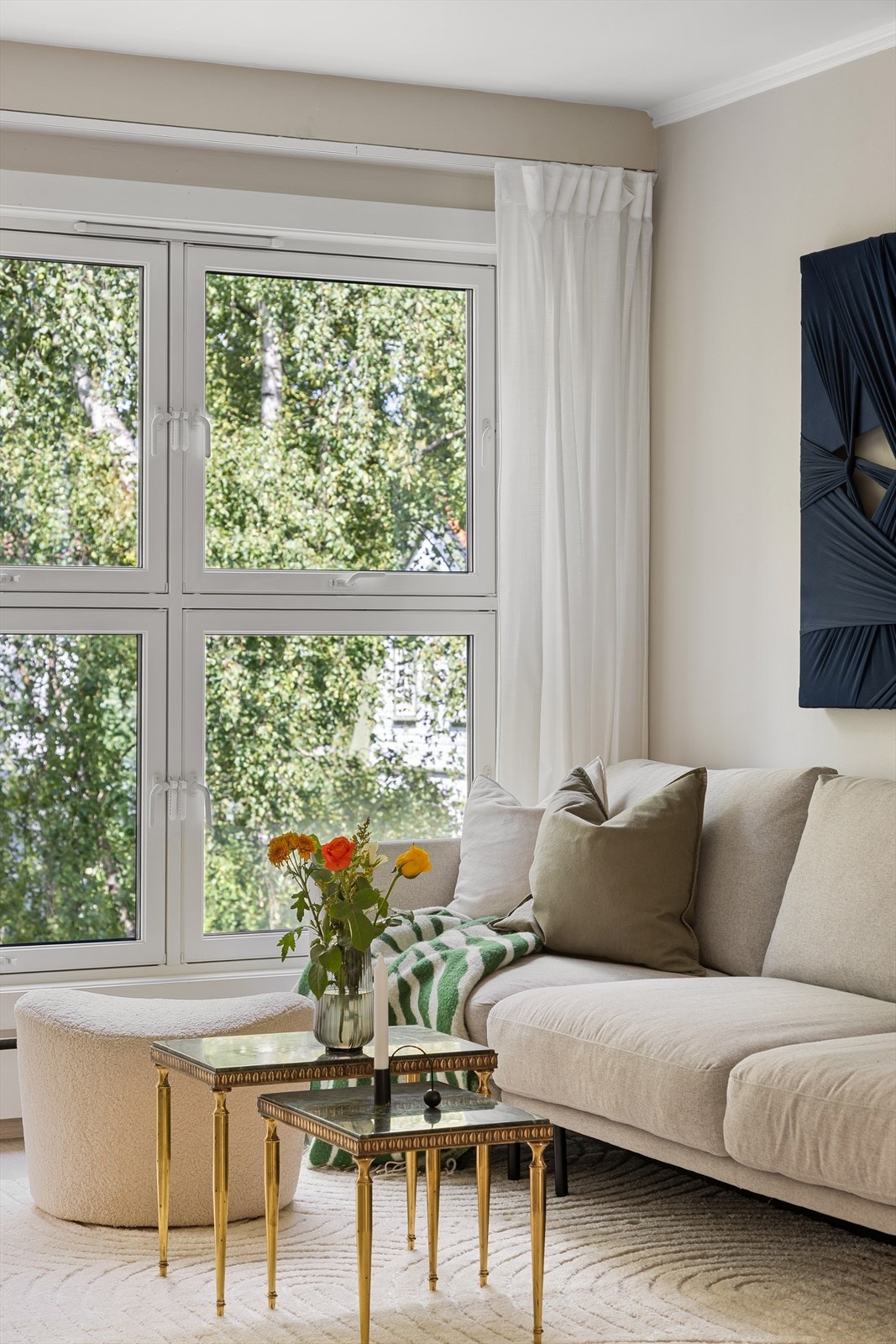 Dette er en svært koselig og tiltalende leilighet med høy trivselsfaktor. Galleribilde