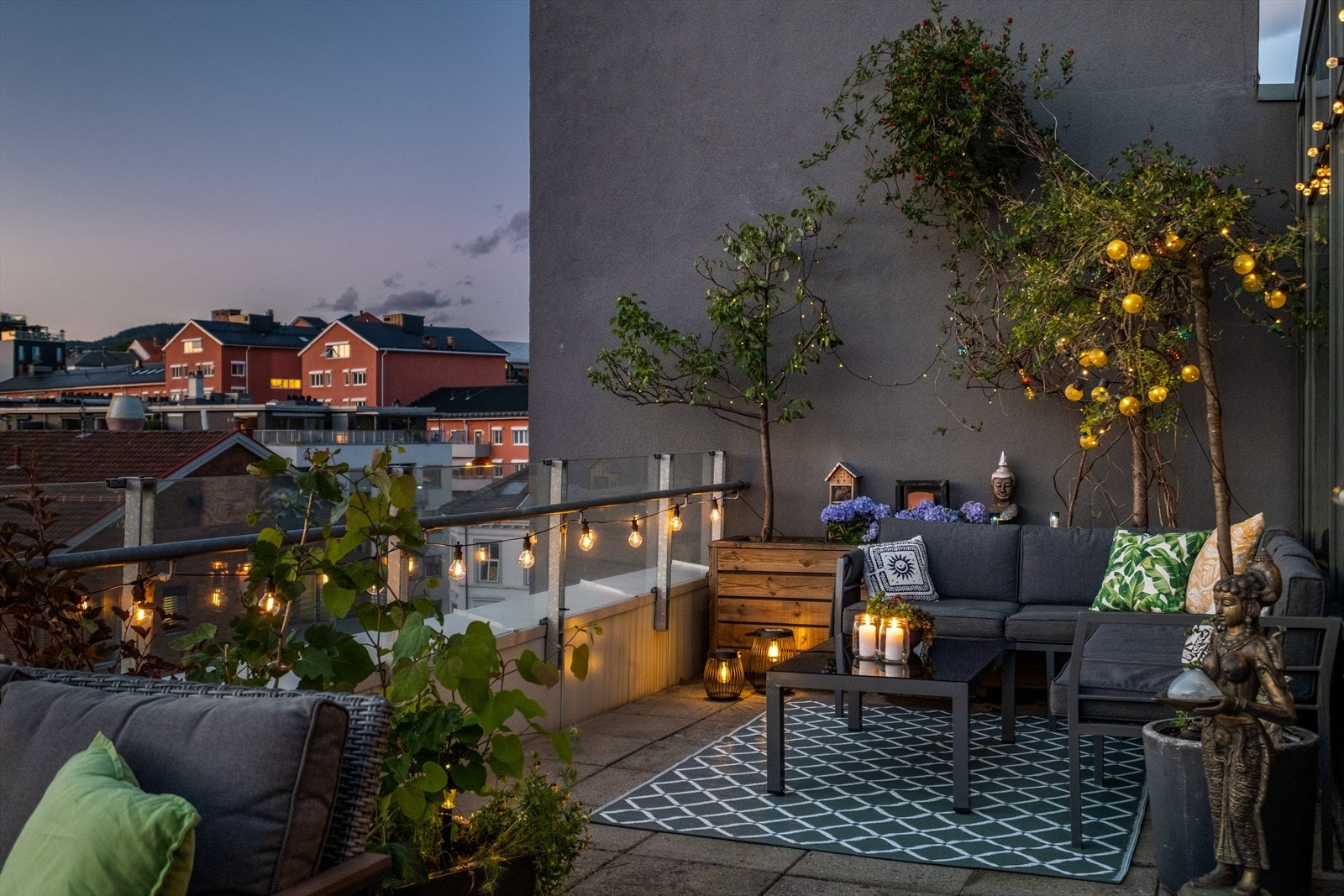 Kveldsbilde. Galleribilde