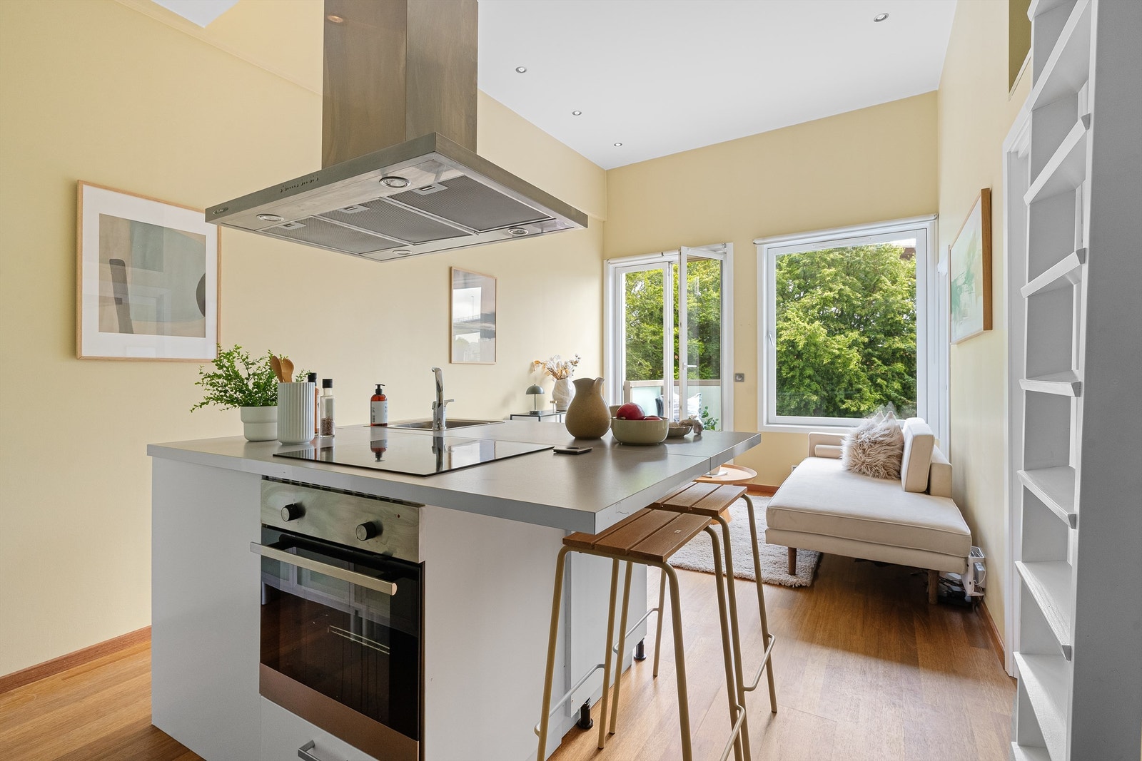 Lene Hviding v/Krogsveen har gleden av å presentere Verven 2B. Galleribilde