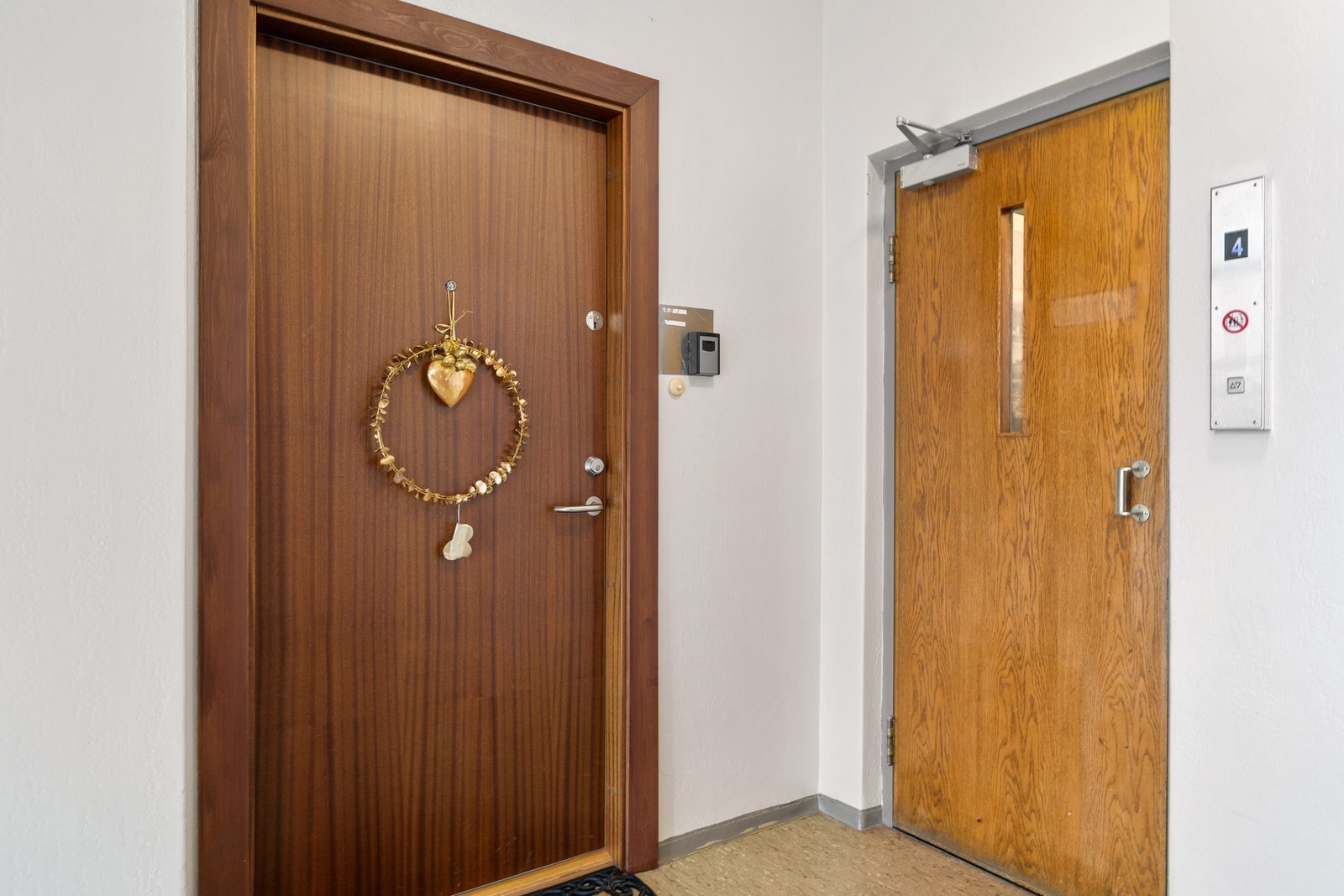 Heisadkomst. Galleribilde