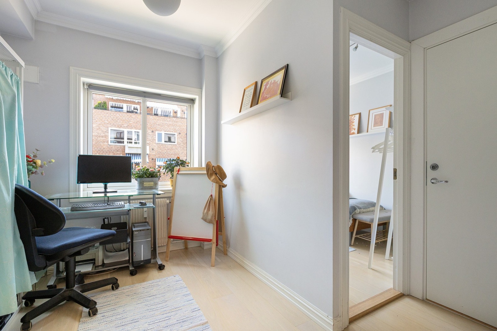 Opprinnelig kjøkken, i dag brukt som soverom/kontor. Galleribilde