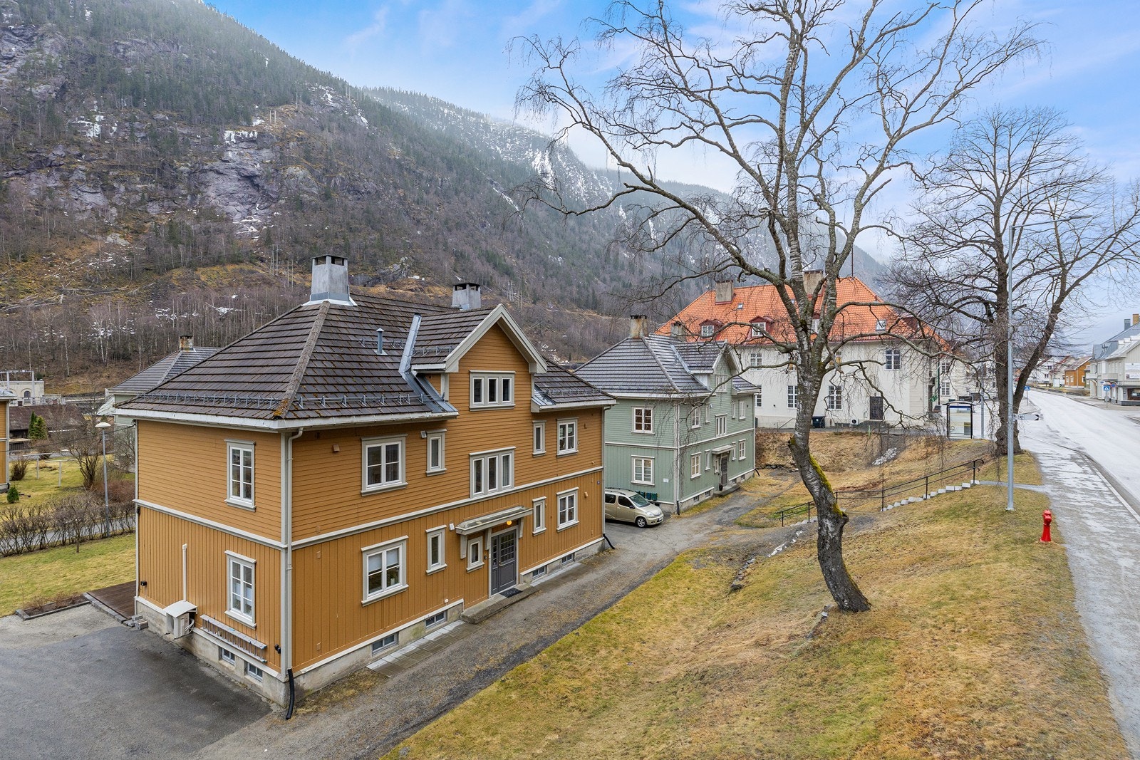 Herifra har man kort vei til alle byens fasiliteter! Galleribilde