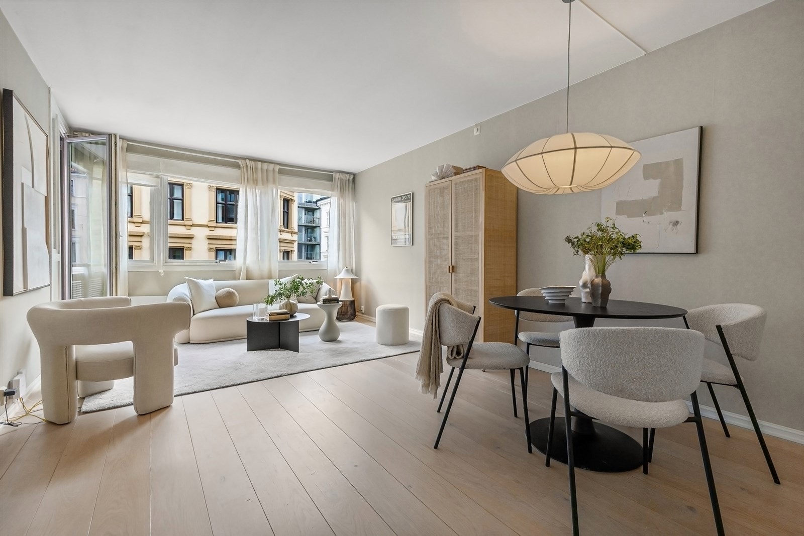 Velkommen til Hansteens gate 3, presentert av Frederik Langsø ved Nordvik Bygdøy allé. Galleribilde