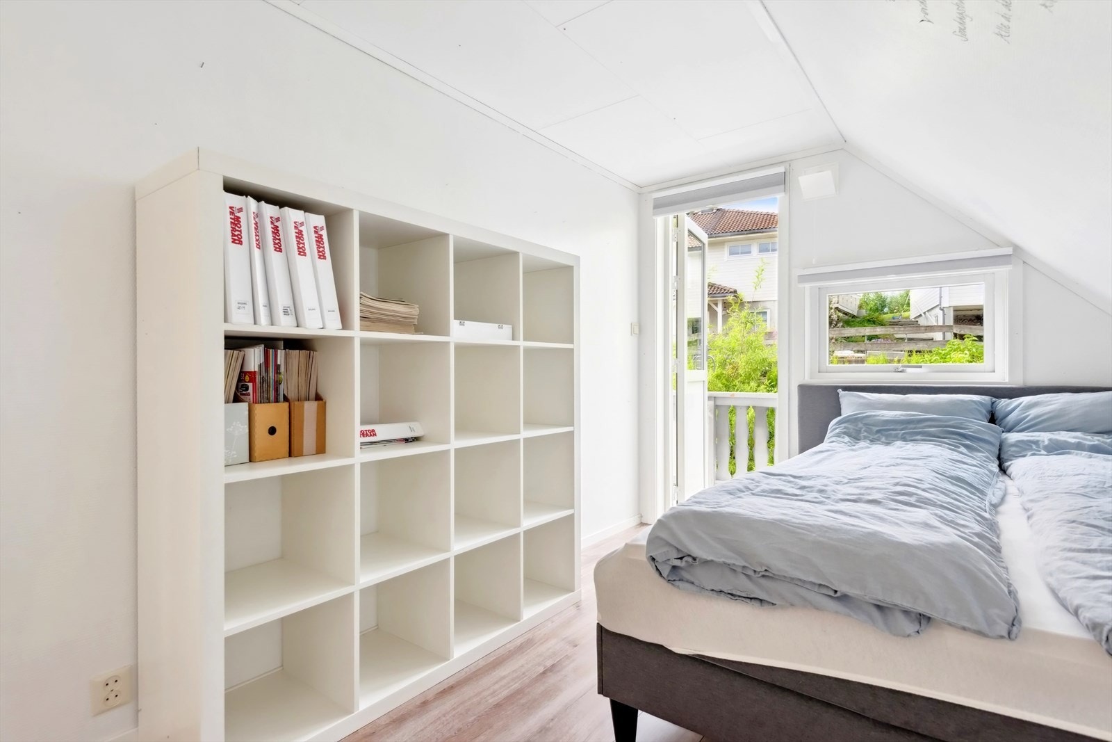 Soverom 3 - alle soverommene i etasjen har balkong utenfor soverommet Galleribilde