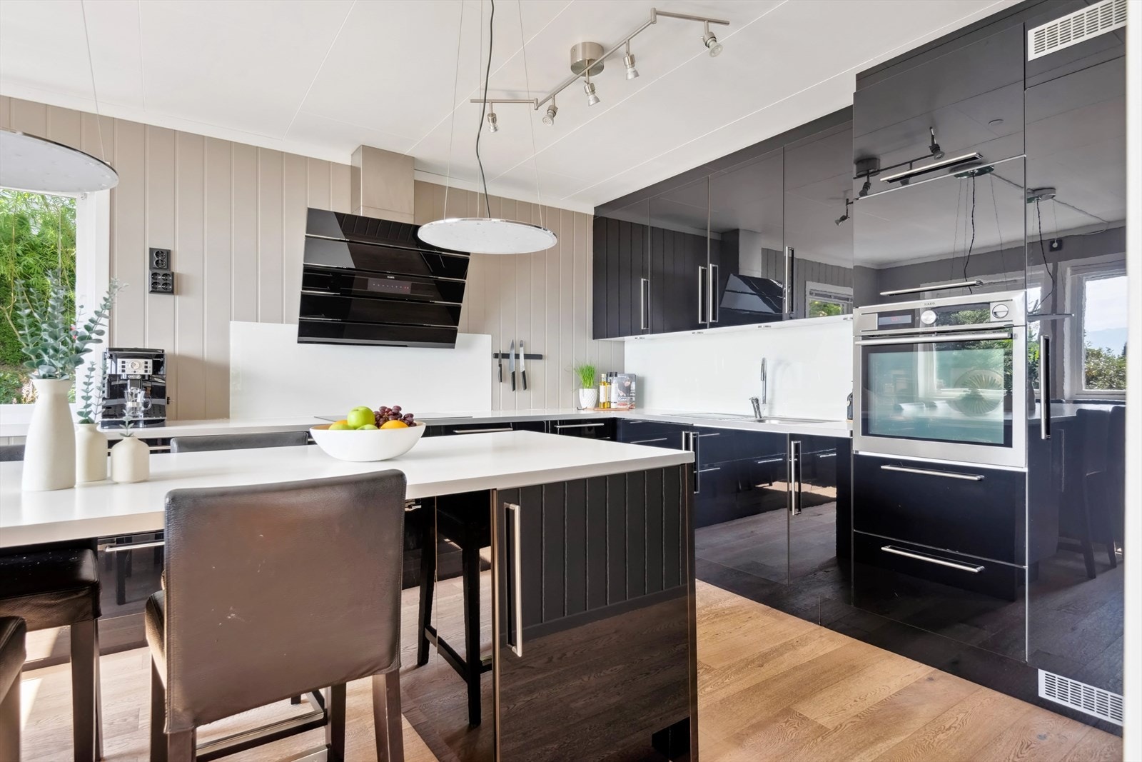 Pent kjøkken fra Designa fra 2015 Galleribilde