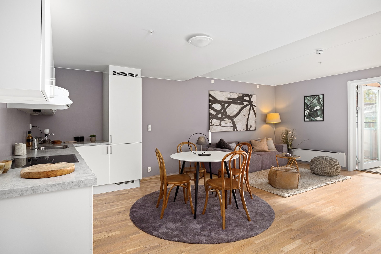 Det er balansert ventilasjon i leiligheten. Galleribilde