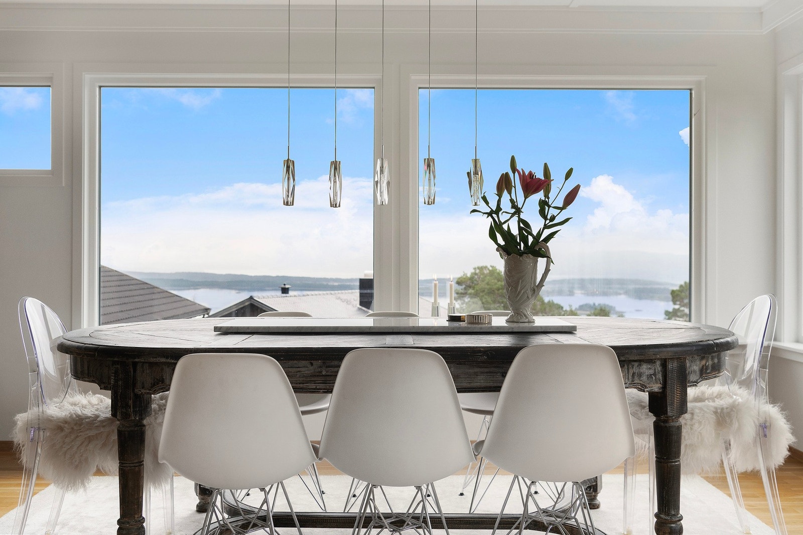 Spiseplass i stuen Galleribilde