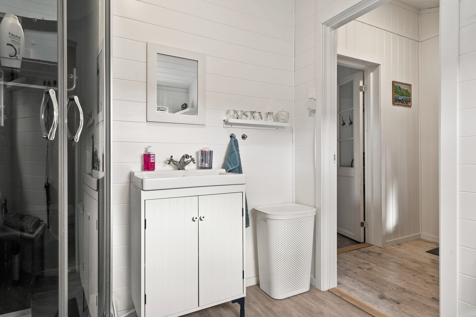 Fra badet mot gangen! Galleribilde