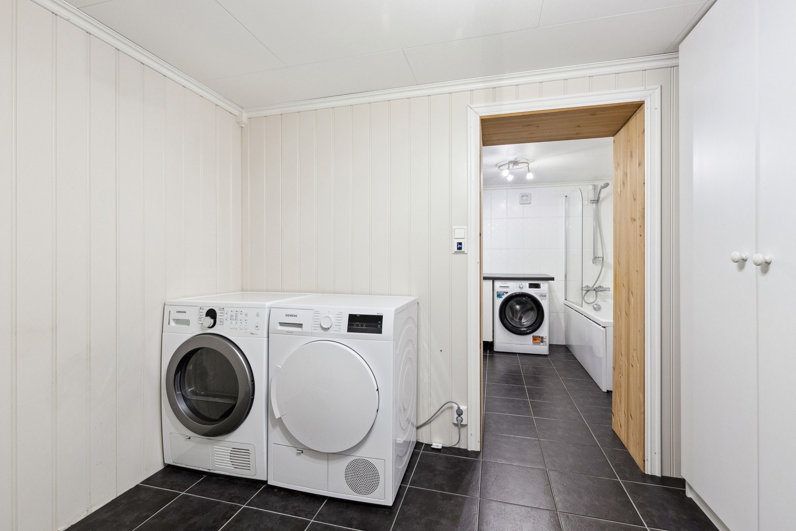 Bad/vaskerom kjeller Galleribilde