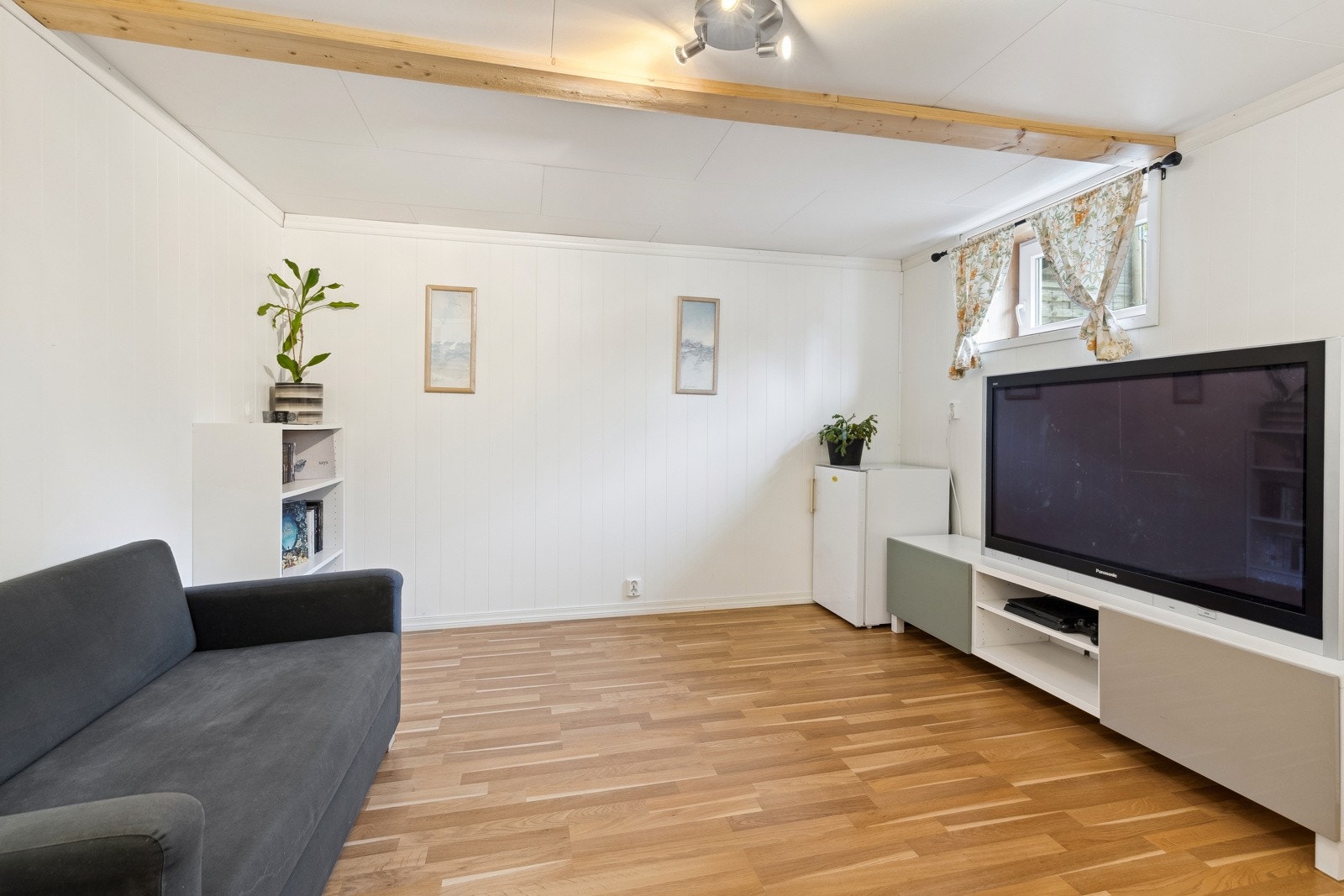 Kjeller (rommet er innredet men ikke godkjent) Galleribilde