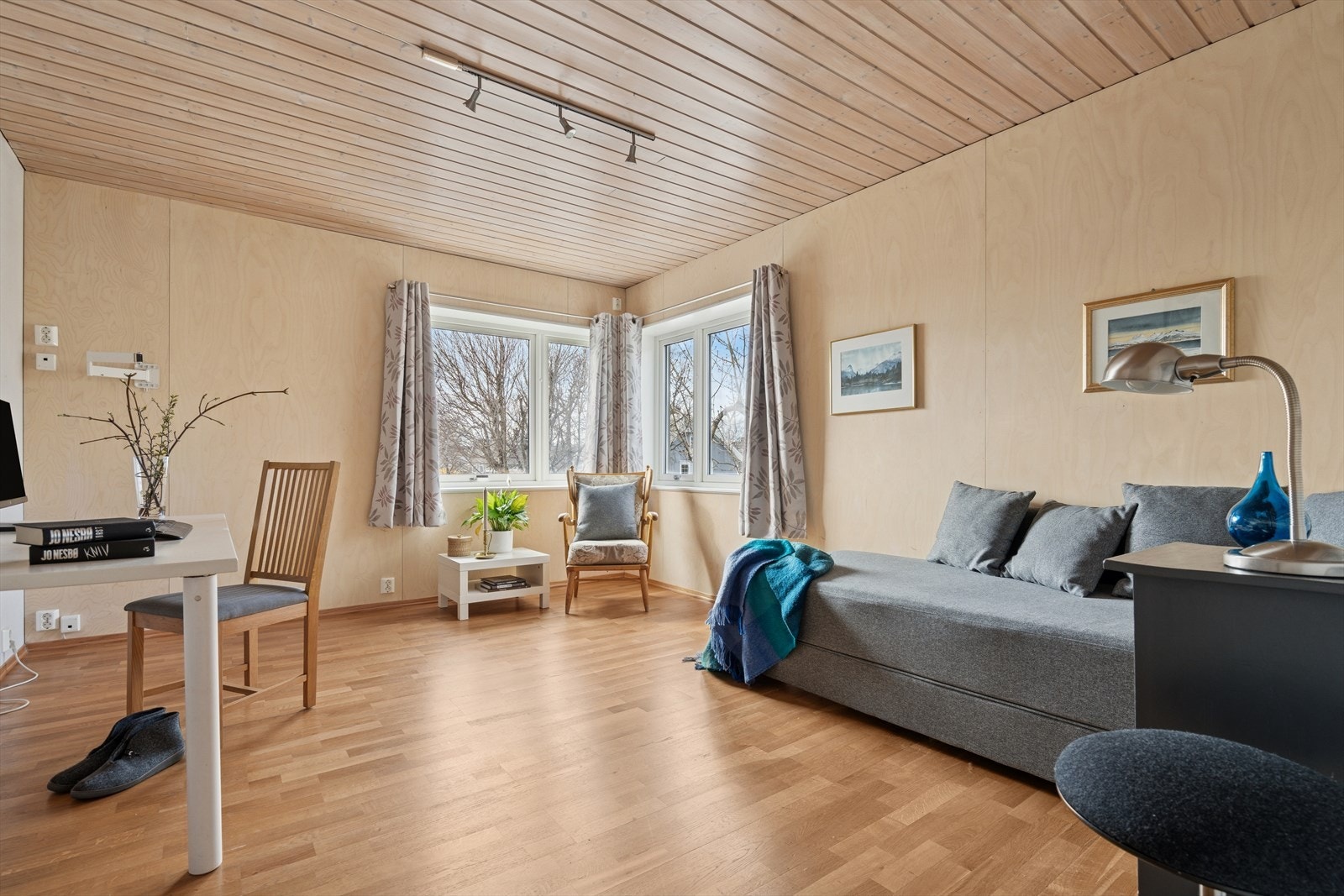 Soverom III - Alternativt kan en fint benytte et av rommene som hjemmekontor eller ekstra stue Galleribilde