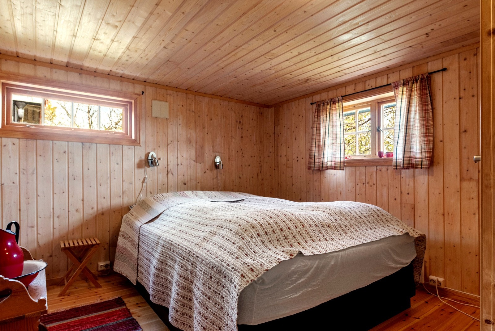 Disponibelt rom som av dagens eier brukes som hovedsoverom. Galleribilde