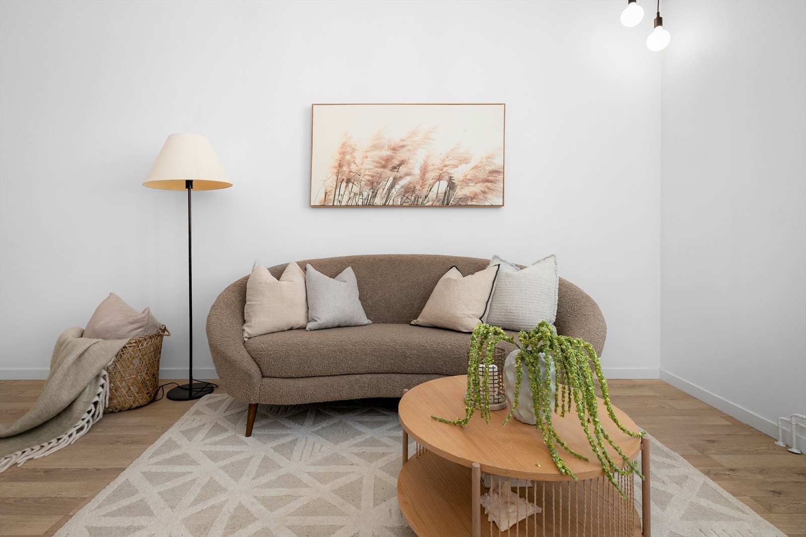 Boligen er enkel å innrede, kom på visning og start din innredningsplan. Galleribilde