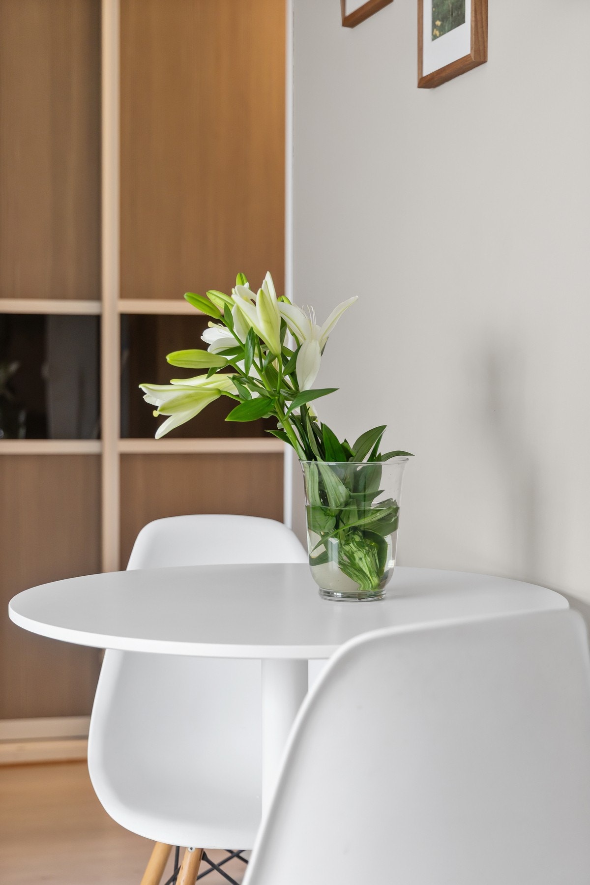 God plass til et hyggelig frokostbord. Galleribilde