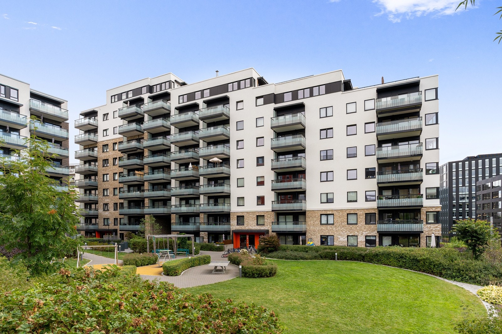 Her kan du bo godt i vakre og rolige, men likevel sentrale omgivelser. Galleribilde