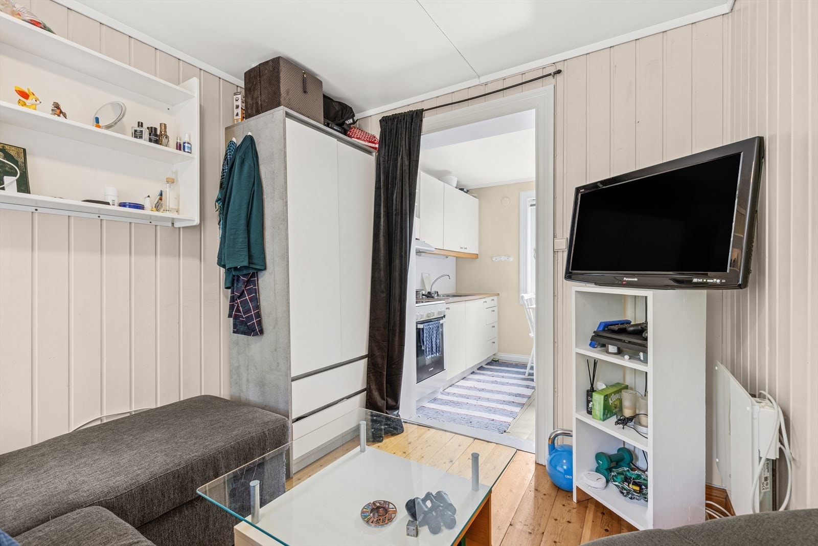 Hybel 1, Stue og kjøkken. Galleribilde