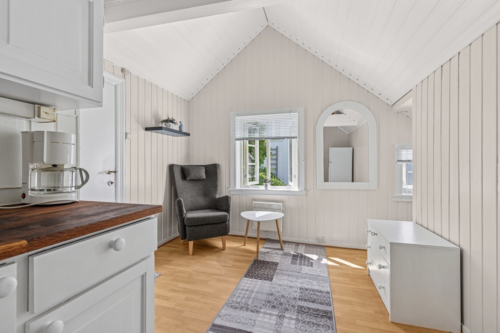 Hybel 3, stue Galleribilde