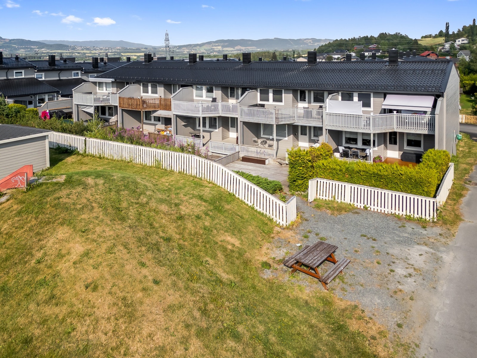 Fasadebilde. Galleribilde