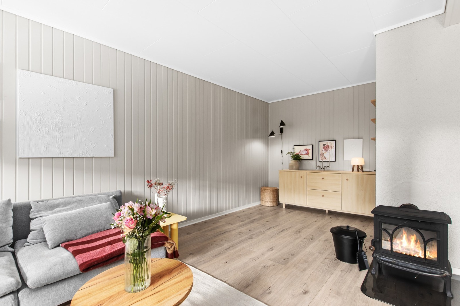 God plass på stuen. Galleribilde